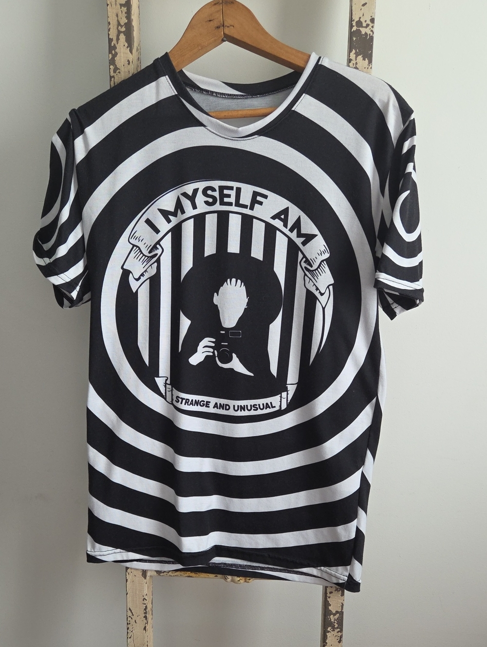 BEETLE JUICE Black & White Graphic Stripe Tee - "I Myself Am"